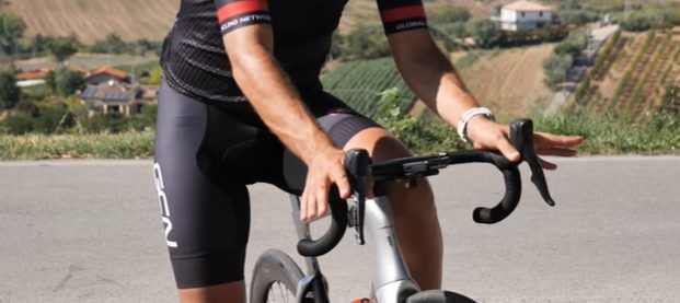 impugnare il manubrio