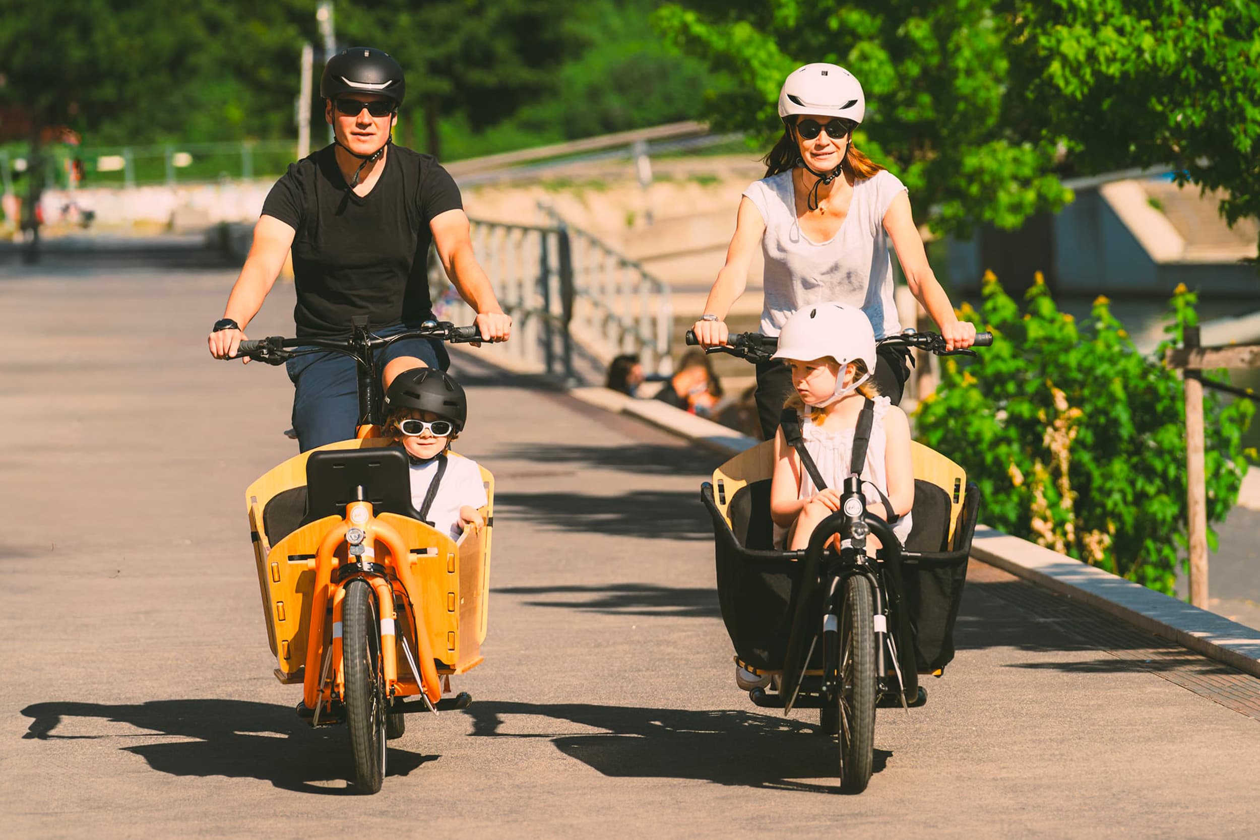 Fahrrad mit Vorderradträger: Yuba Super Cargo