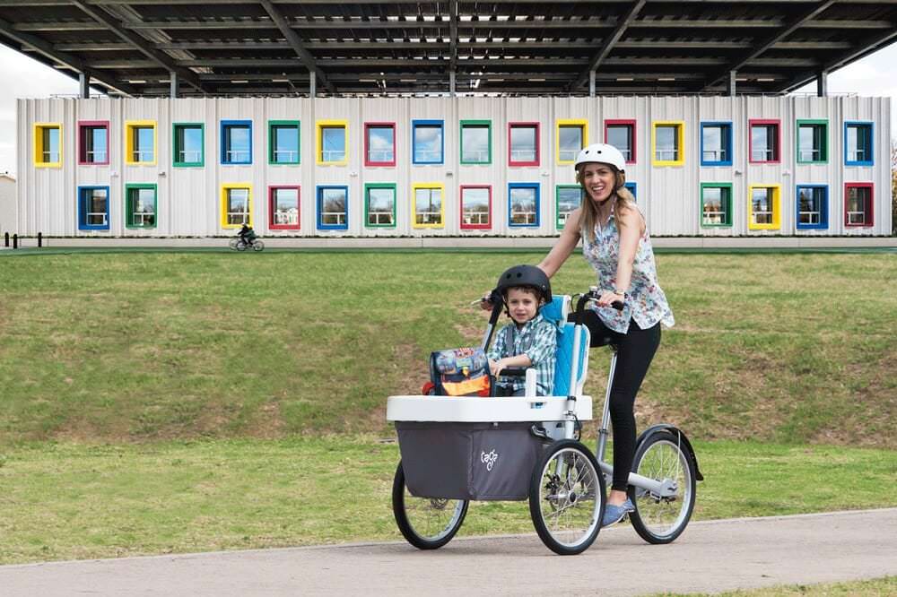 taga-familie-fahrrad-1-baby