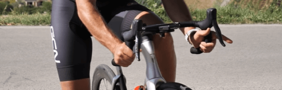 impugnare il manubrio