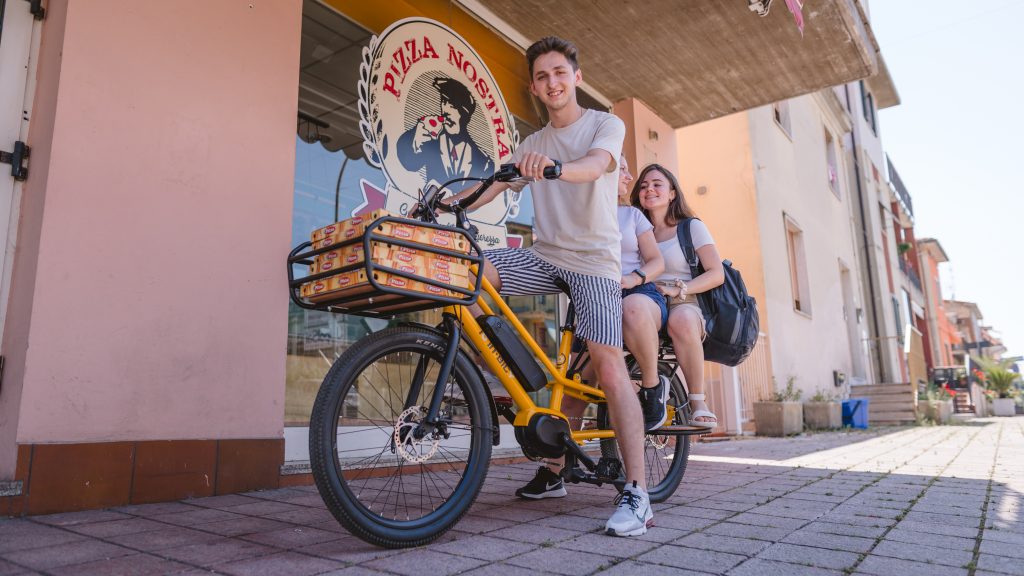 Fahrräder transportieren