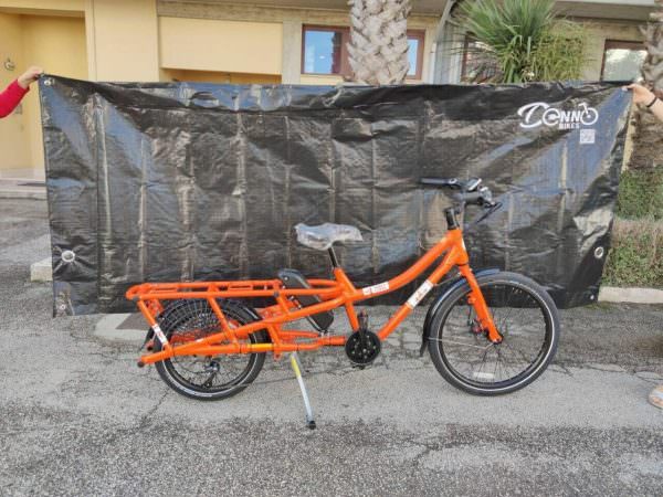 Telo copri bici per CARGO BIKE . Grande e resistente